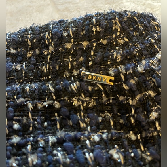 DKNY//Women's Metallic Tweed Straight, Pencil Skirt//Sz 12 - Picture 6 of 11